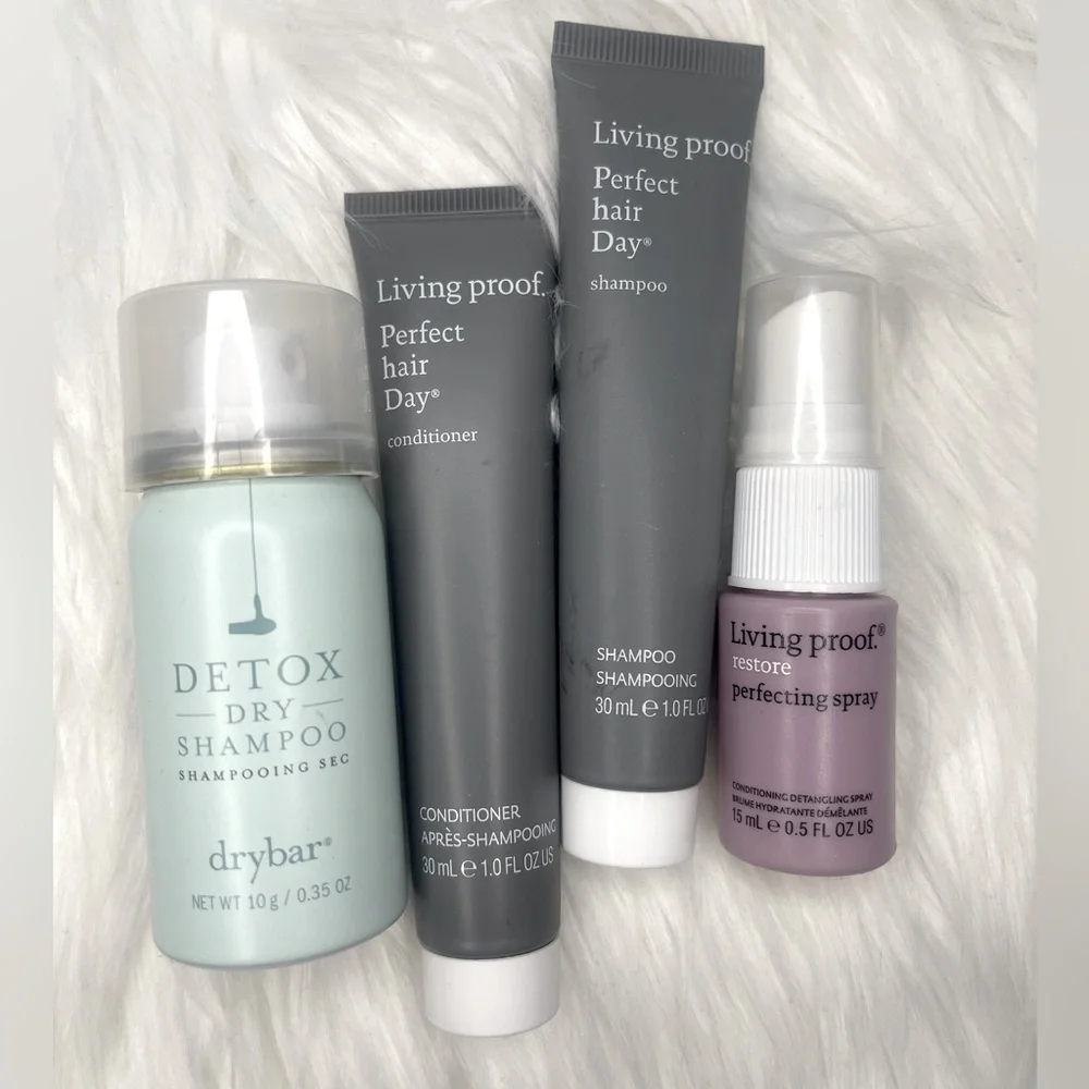 Living Proof Beaty bundle set with eco-friendly travel‎ bag
